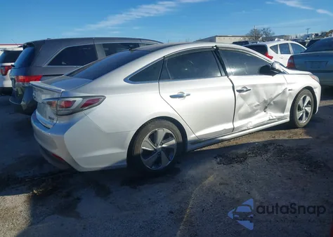 2016 Hyundai Sonata Hybrid Limited from USA, damaged, VIN KMHE34L17GA030511